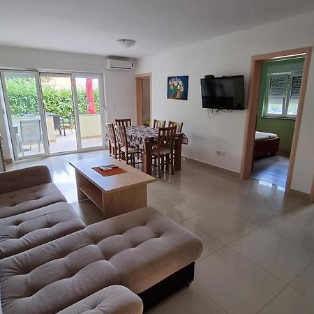 Apartments Bellator Сило Экстерьер фото