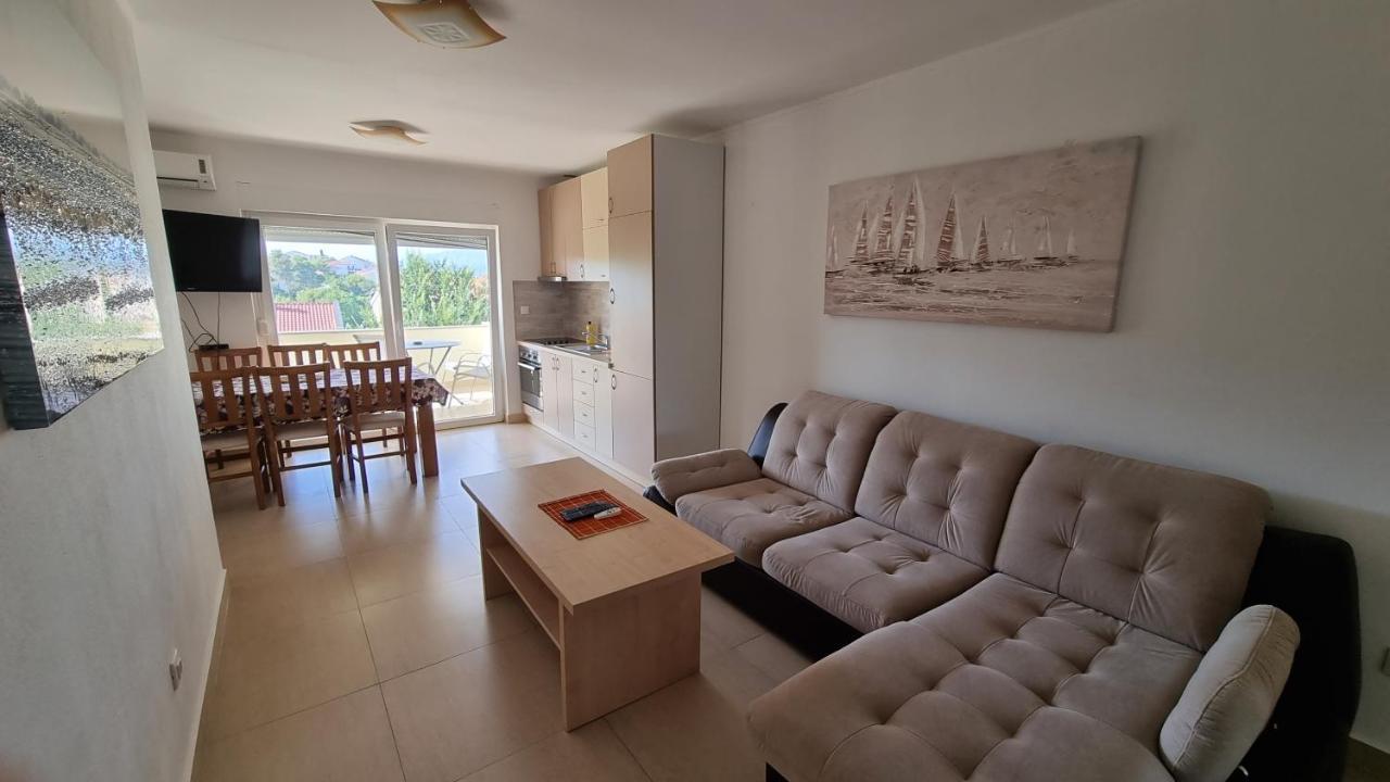 Apartments Bellator Сило Экстерьер фото