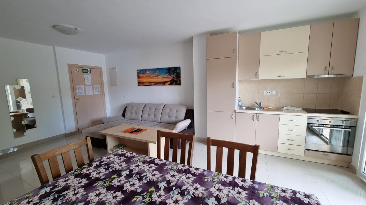 Apartments Bellator Сило Экстерьер фото