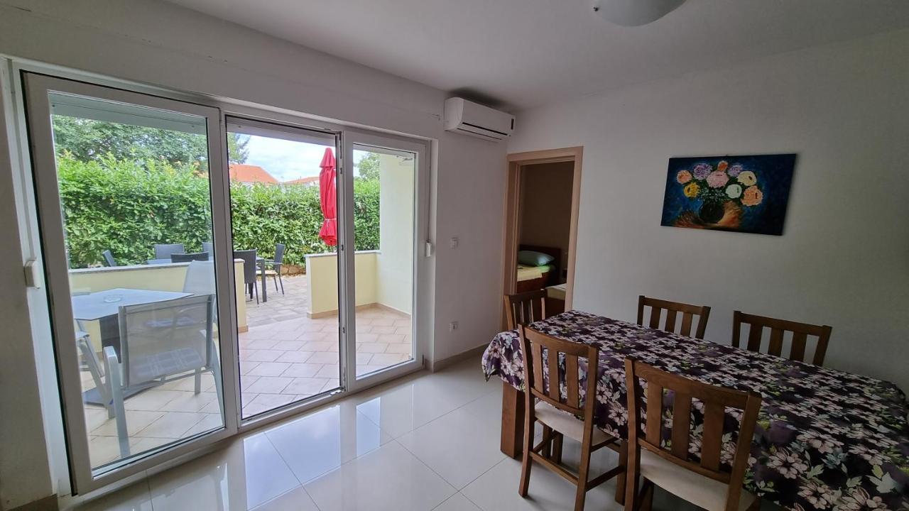 Apartments Bellator Сило Экстерьер фото