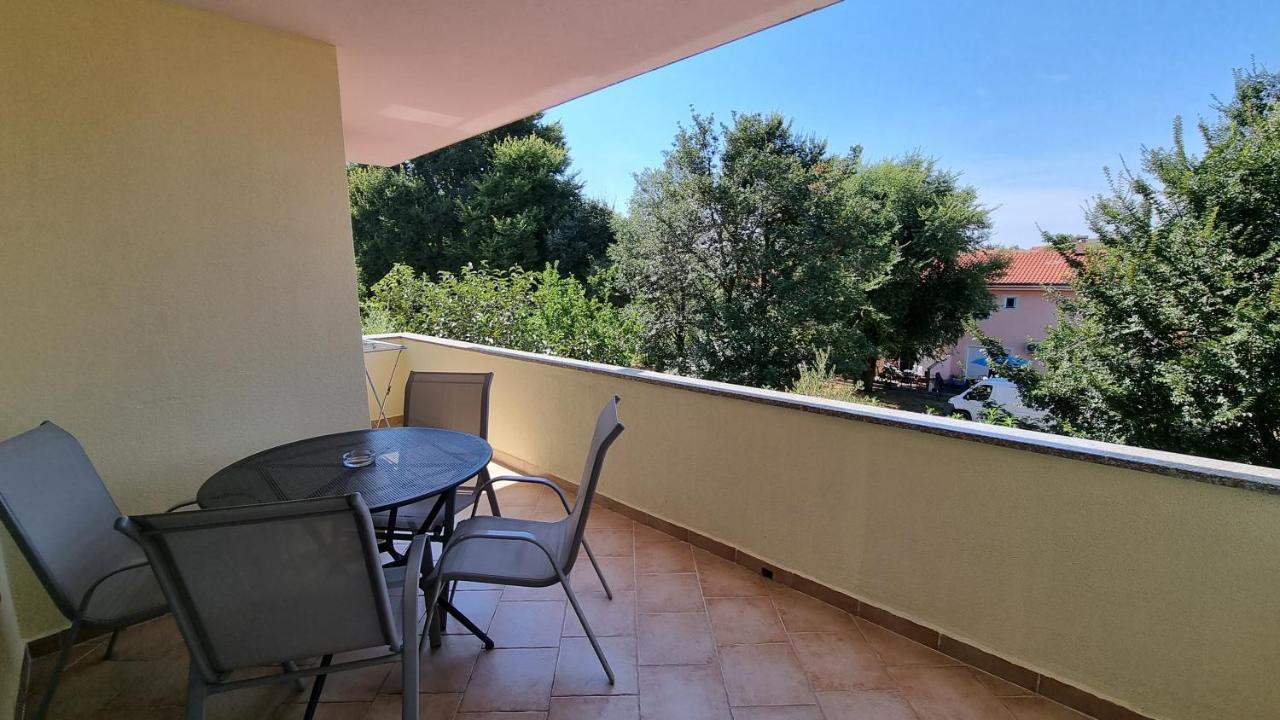 Apartments Bellator Сило Экстерьер фото