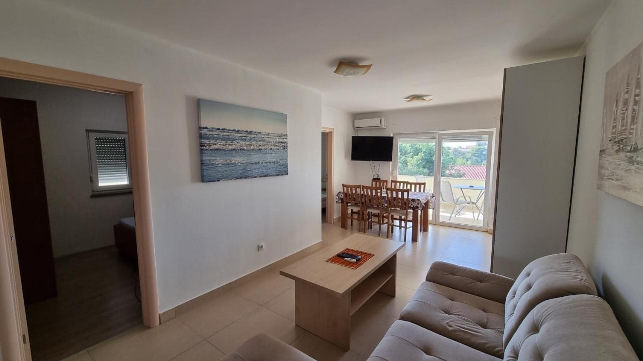 Apartments Bellator Сило Экстерьер фото