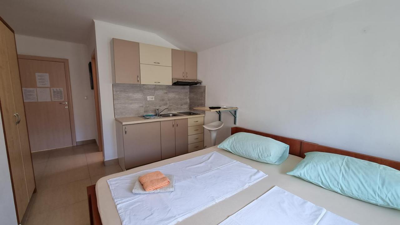 Apartments Bellator Сило Экстерьер фото