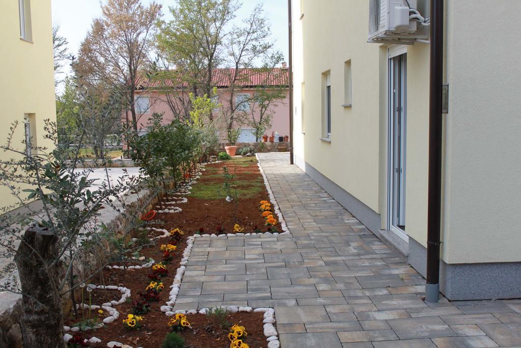 Apartments Bellator Сило Экстерьер фото