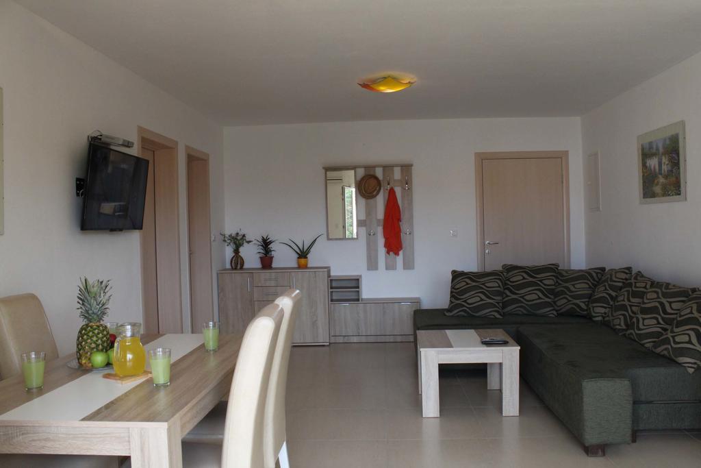 Apartments Bellator Сило Экстерьер фото