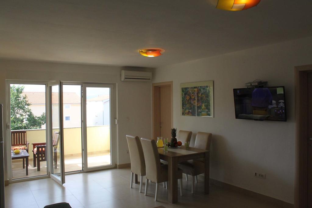 Apartments Bellator Сило Экстерьер фото