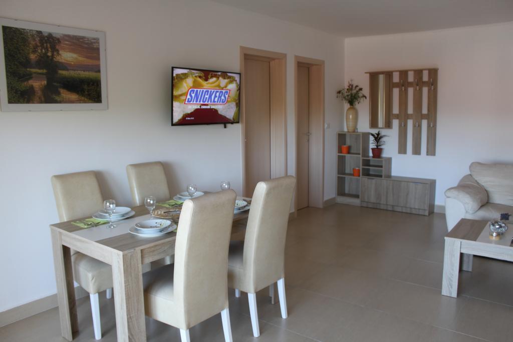 Apartments Bellator Сило Экстерьер фото