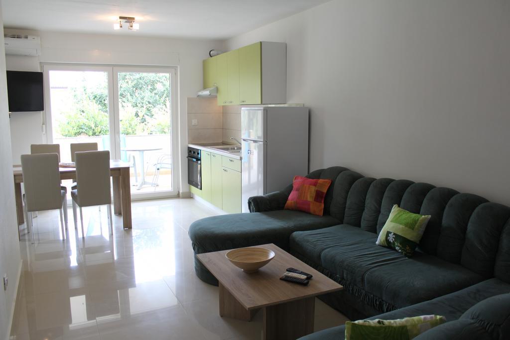 Apartments Bellator Сило Экстерьер фото